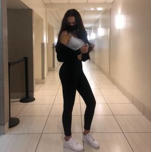 Meet your Posher, Angelica